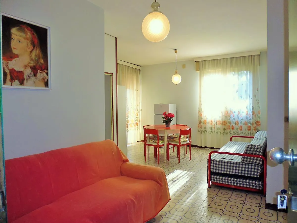 Residence 5 Pini Lido di Jesolo Italia